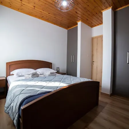 Dom wakacyjny Archontiko Adamou Kiperunta