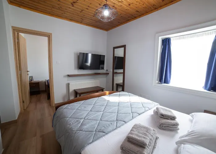 Semesterbostad Archontiko Adamou Kyperounda