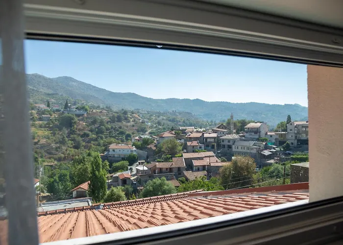 Archontiko Adamou Semesterbostad