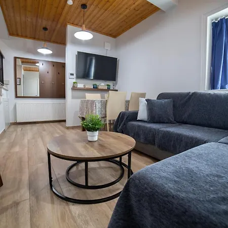 Archontiko Adamou Case de vacanță Kyperounta